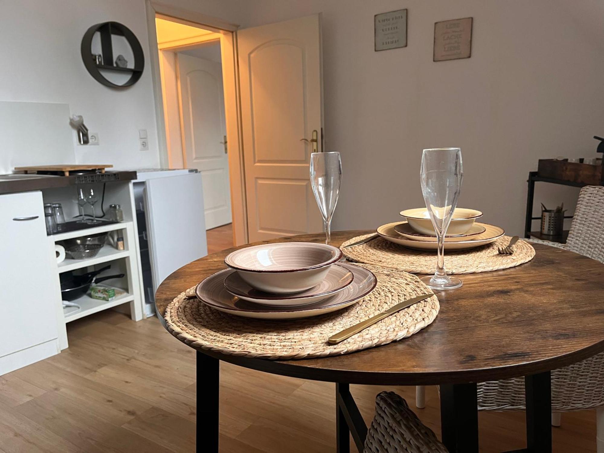 App7 - Place2b - Direkt Am Rhein Apartment